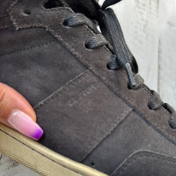 Saint Laurent Black High-Top Sneakers Sleek Minimalist Design - Picture 7 of 7